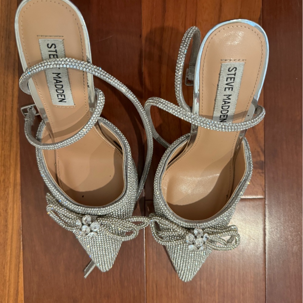 STEVEMADDEN VIABLE RHINESTONES HEELS SIZE 7